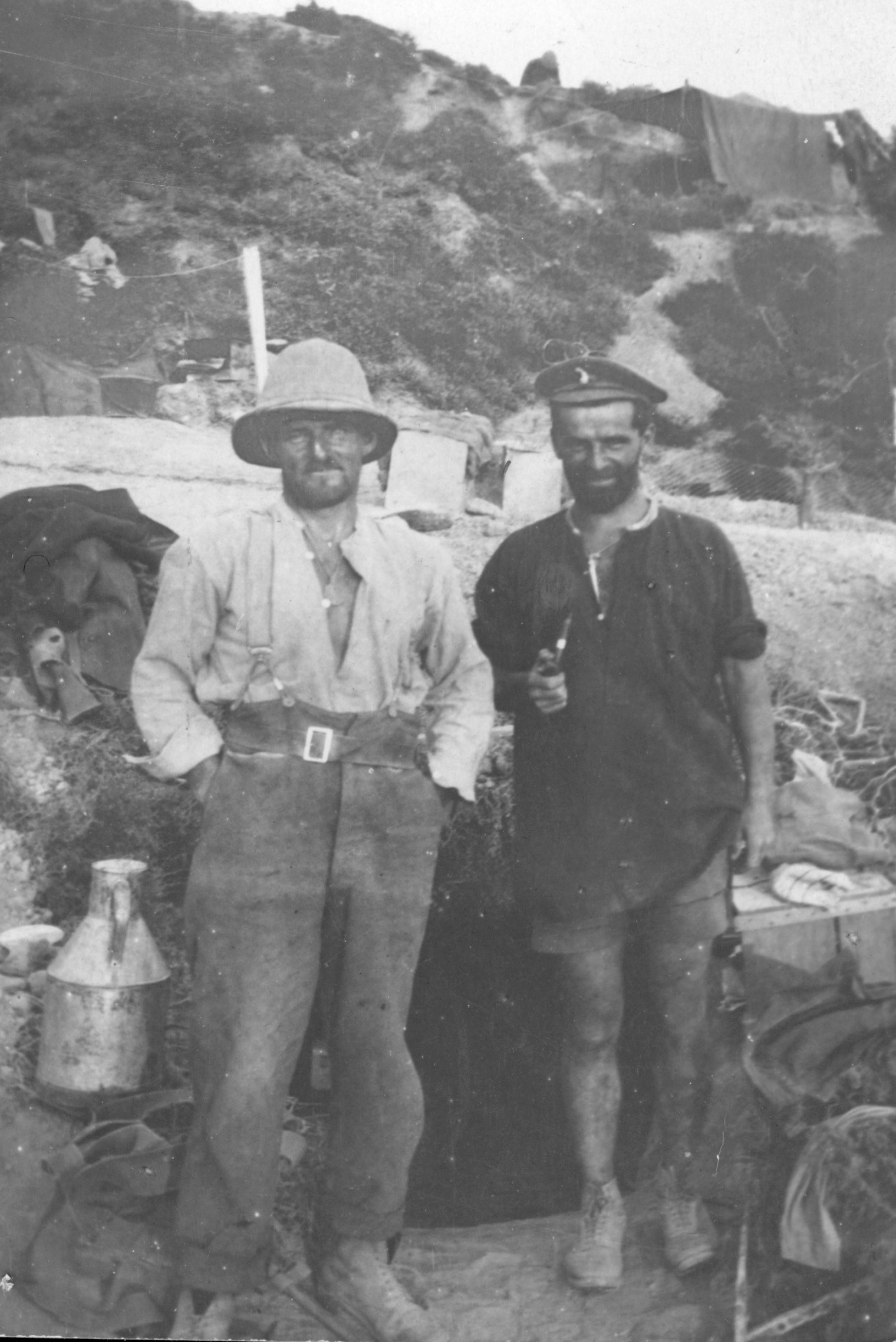 Rupert Pyle (left) and Frank Pyle (right) outside their bivouac at Gallipoli